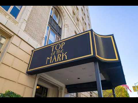 Savor a Drink and a Sunset at the Top of the Mark