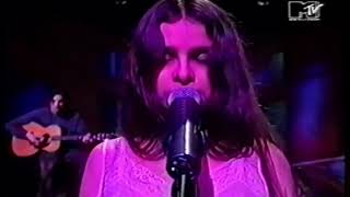 Mazzy Star - Bells Ring (MTV Live 1994)