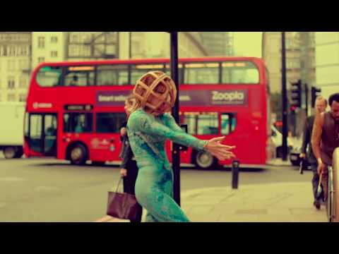 Nina Miranda -   The Cage & The Garden