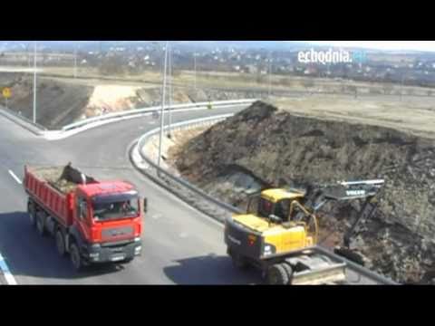 Budowa odcinka drogi ekspresowej S7 na finiszu