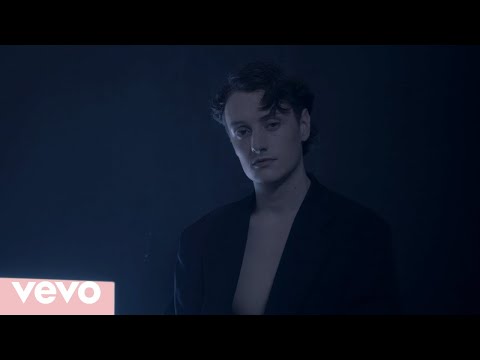 Mereo - Favorite Moment (Official Music Video)