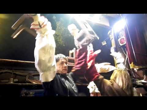 Una Camera Affittata a Tre