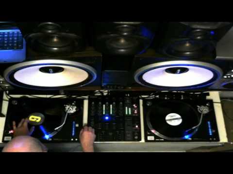 1990's Vocal & Breakbeat Hardcore HD 720P Decks Cam Vinyl Mix 2016 - DJ Ricky Bee