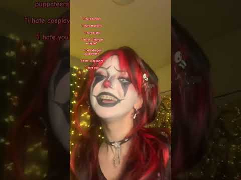 rosie doesn’t stan hate #fyp #yuckiyuni #silly #cosplay #boost #oc #rosietheclown