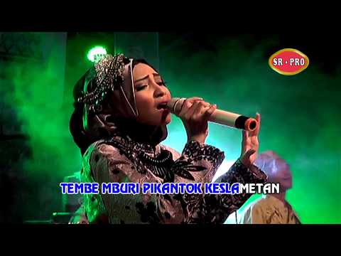 Gita Florencia - Nyuwun Ngapuro | Dangdut (Official Music Video)