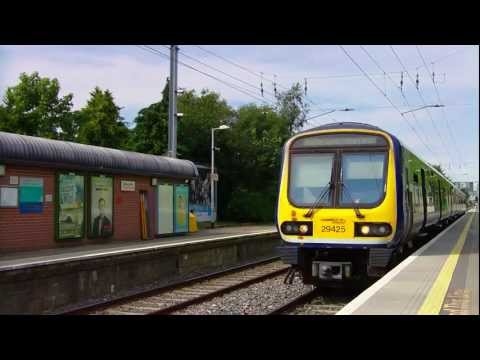 Irish Rail DMU 29425 - Sandymount Station, Dublin