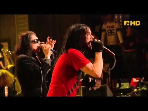 The Used and My Chemical Romance - Under Pressure [Live]