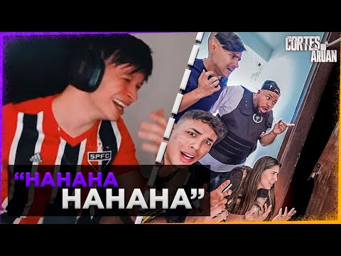 ARUAN REAGE A ABRIMOS A PORTA SECRETA DA CASA DO ELITE (CAÇADORES DE LENDAS ELITE) - Cortes do Aruan