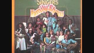 Les Humphries Singers - Slow Down