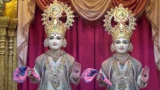 preview picture of video 'Diwali-Hindu Newyear Celebration 2012 BAPS Shri Swaminarayan Mandir, Nadiad'