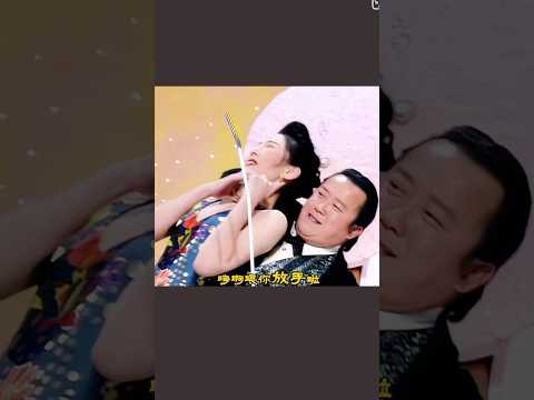 台北选美小姐给曾志伟示范“防狼术”😂并当众羞辱曾志伟😆