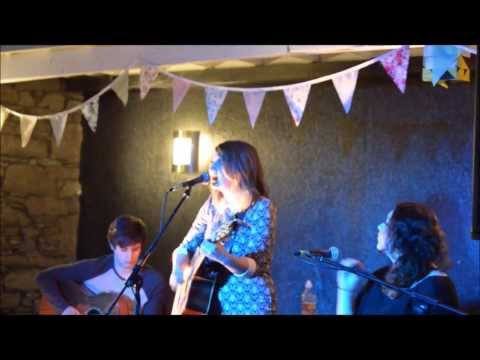 'Young & Restless' by Amy Rayner - Living Room EP Launch