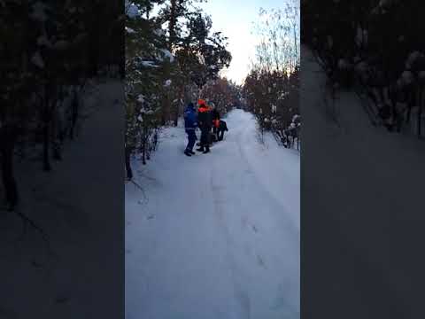 В якутском парке мужчине стало плохо В якутском парке мужчине стало плохо