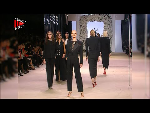 THE LAST YVES SAINT LAURENT SHOW! 1962-2002 Haute Couture Paris - Canale Moda