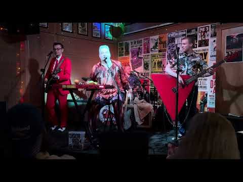 Refrigerator- Igor and the Red Elvises