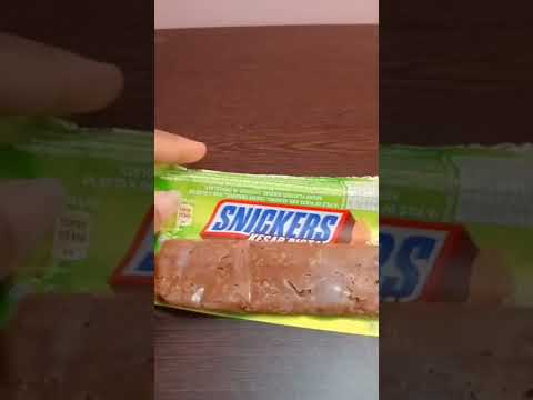 Snickers kesar pista😋 / #shorts