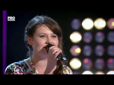 Elena Munteanu - Virtual Insanity | Auditiile pe nevazute | Vocea Romaniei 2016