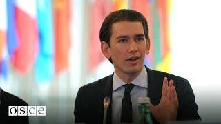 Sebastian Kurz - nováček v politice? Ani náhodou.
