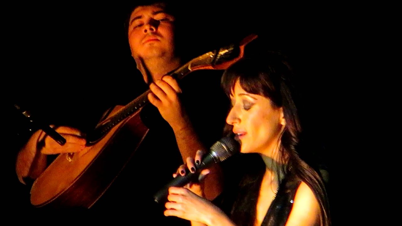 ANA MOURA no Coliseu de Lisboa (Loucura - Sou do fado Beatriz da Conceição ) 24/1/2013