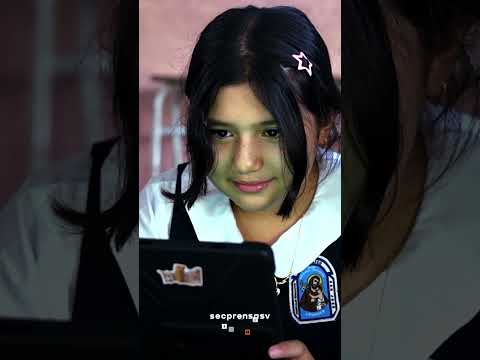 Complejo Educativo Cátolico San José, en Colón, Libertad Oeste, recibe paquetes escolares