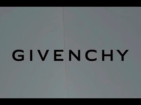 GIVENCHY #Fall #Winter 23/24 Fashion Show