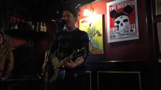 KJ Jansen (Chixdiggit) - Geocities Kitty // Rosignano, Old England Pub 19.10.2015