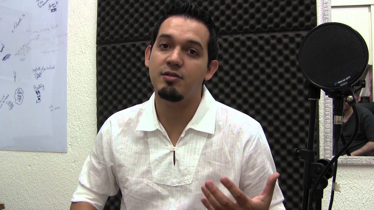 Aulas de Canto - Raphael Begosso - Andre Moraes (Gravacao do EP) parte 1