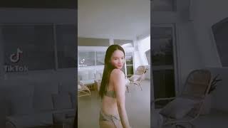 Every Krissia tiktok short be like..