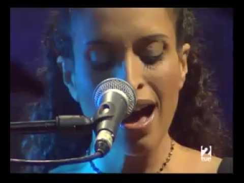 Noa - "Balancing Act" Live Acoustic TVE - No Disparen Al Pianista.