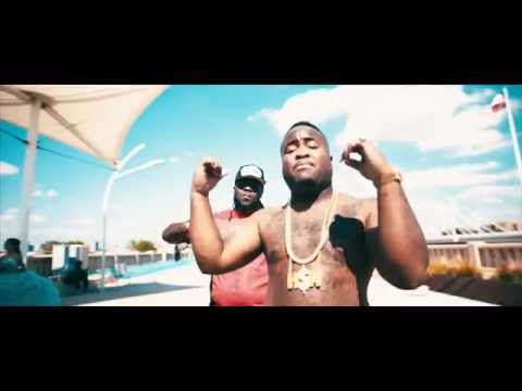 Looking For Me - Chris P feat. Mo3 (prod. by Ron Hawk)