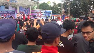 Download lagu Karnaval SCTV Salatiga Lagu goyang duo Anggrek #karnavalSCTV #Salatiga #duoanggrek mp3