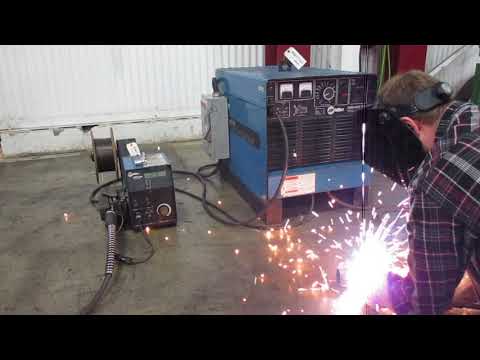 AM17121 Miller Deltaweld 451