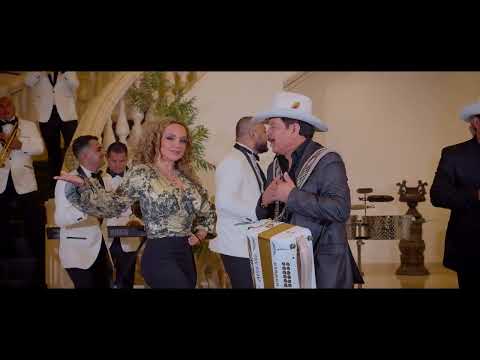 Anaidita y su Sonora Ft. Invasores de Nuevo Leon "CALLANDO BOCAS"