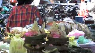 preview picture of video 'Indonesia: A Small Temple Market & Volcanic Mount Batur, Bali'