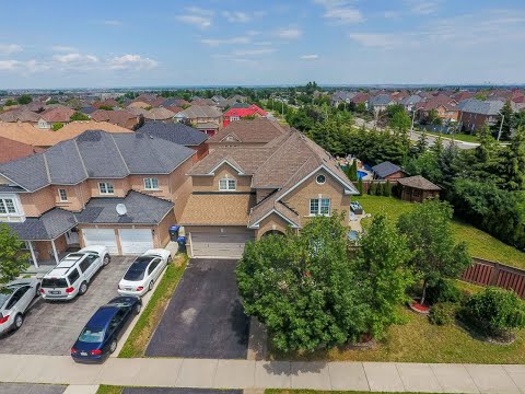 39 Wild Indigo Crescent Brampton