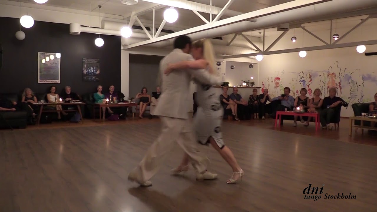 Sara Westin and Juan Pablo Canavire, show in Trondheim 3/4