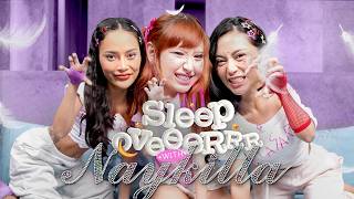 Download lagu Sleepover S2 E3 - Naykilla is the flirtiest girl mp3 Download lagu Sleepover S2 E3 - Naykilla is the flirtiest girl mp3