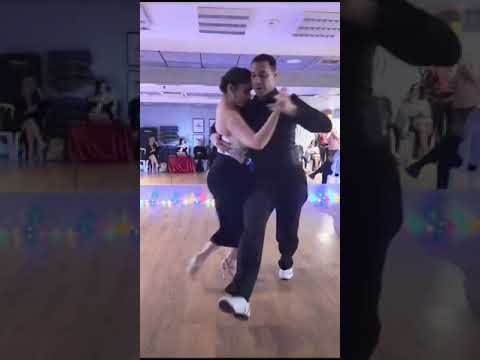 Maya & Oren, Mi Vieja Linda - Emilio Pellejero