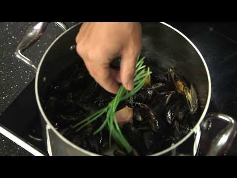 Cooking technique: cooking mussels