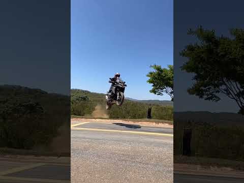 Bmw GS Extreme Jump 🤯🤯💯 #advrider #adventuremotorcycle #bmw1200gs