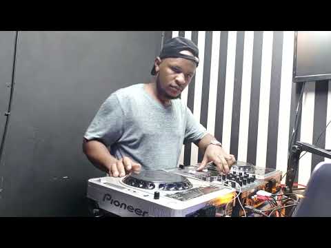 Dj 2ste Mini Mix (New money Riddim)