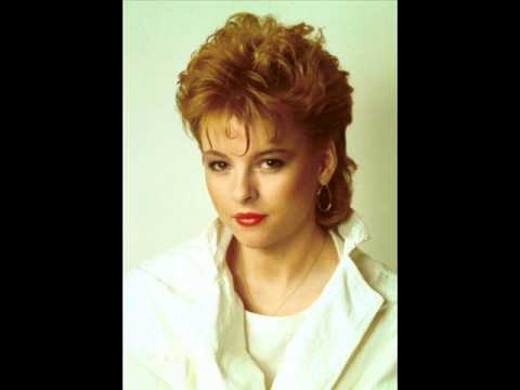 IVETA BARTOŠOVÁ-KAM SE RÁNA ZTRÁCEJÍ