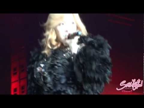 [Fancam] 120520 SMTown LA SNSD Taeyeon - Devil's Cry