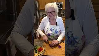 Mom's BEST Macaroni Salad