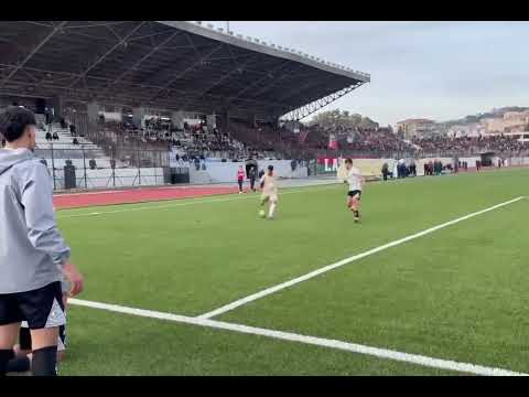 JSM Bejaia 1- AS Bordj Ghedir 0. Le but de la victoire inscrit par Rayan Gacem. Un but d'anthologie.