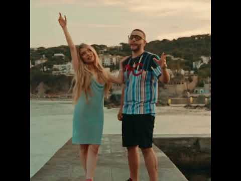 Rocco Hunt - Un bacio all'improvviso (feat. Ana Mena) (Official Video) Anteprima #2