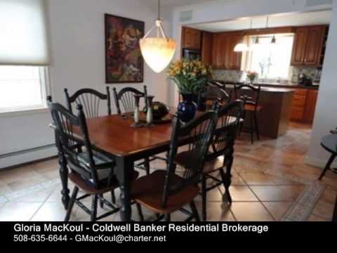 22 Aylesbury Rd Worcester, MA 01609 - Single-Family Home - Real Estate - For Sale -