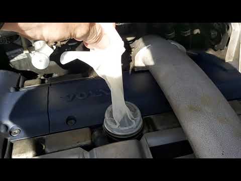 Volvo PCV P2 smoke oil cap test. V70r v70 s60r s60
