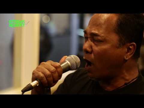 Extreme Moshpit "Live!" - ROXX