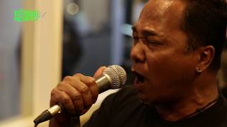 Download lagu Extreme Moshpit 'Live!' - ROXX mp3 Download lagu Extreme Moshpit 'Live!' - ROXX mp3